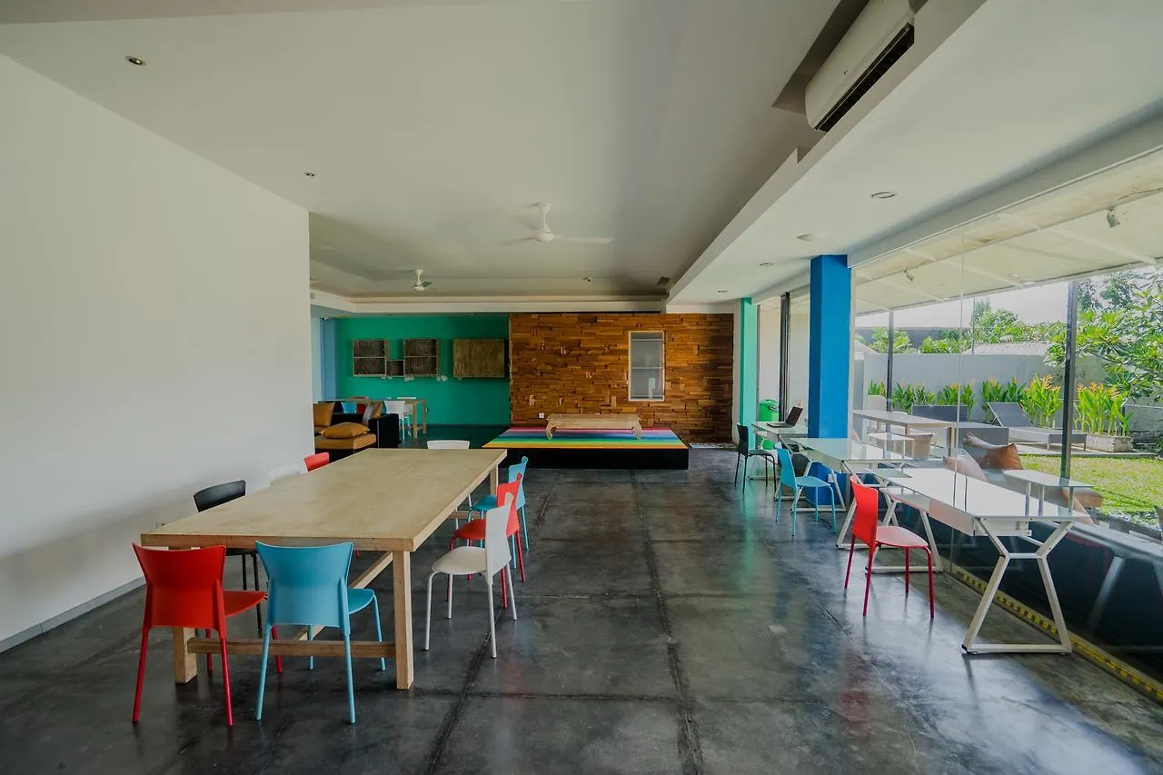 Cozy Bobo Hostel Seminyak  Indonesia