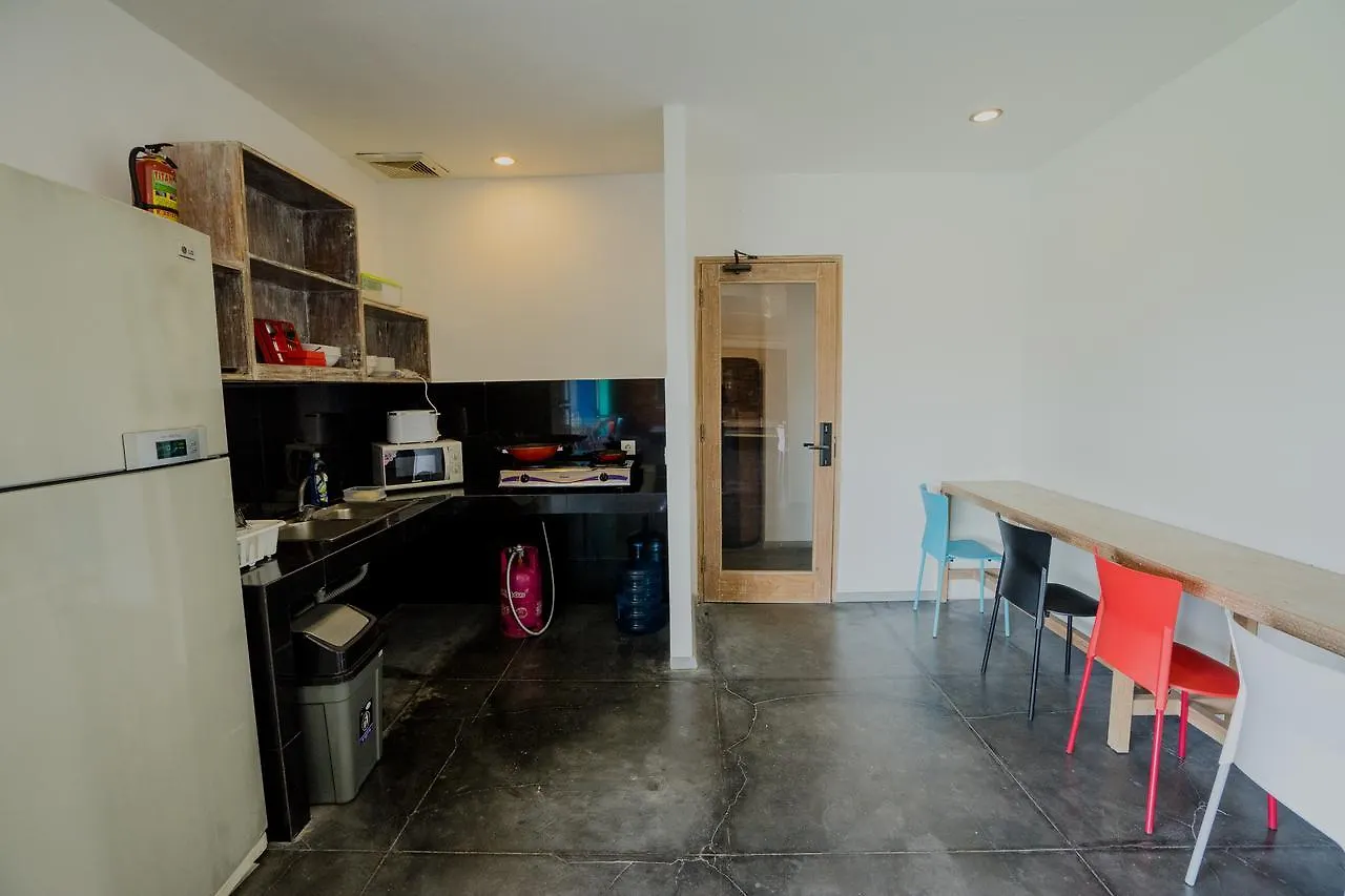 Cozy Bobo Hostel Seminyak  0*, Seminyak (Bali)