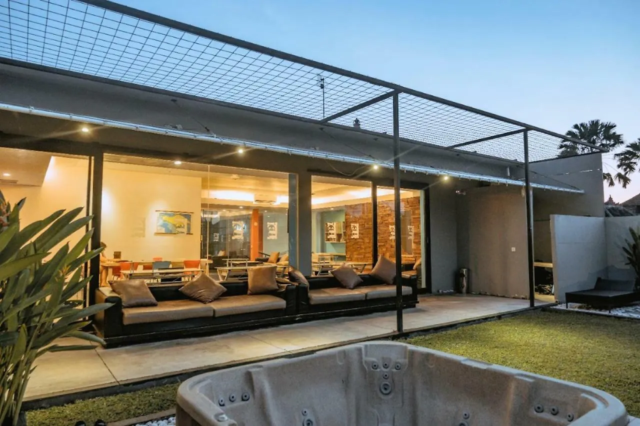Cozy Bobo Hostel Seminyak   Seminyak (Bali)